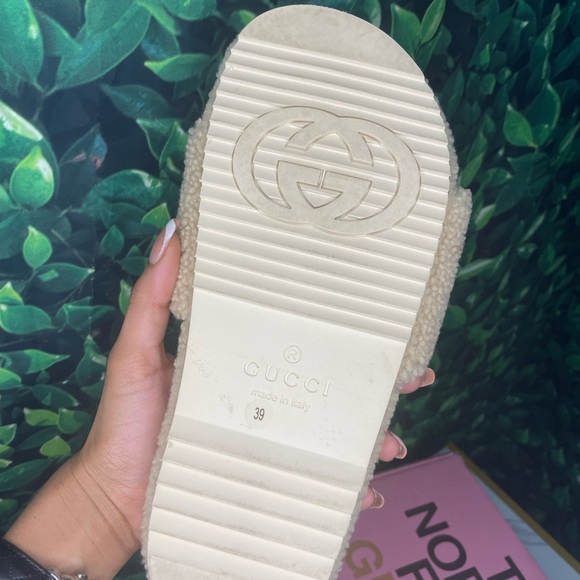 GUCCI SHOES 100% AUTHENTIC GUCCI X THE NORTH FACE SANDALS GUCCI SANDALS - Picture 8 of 15